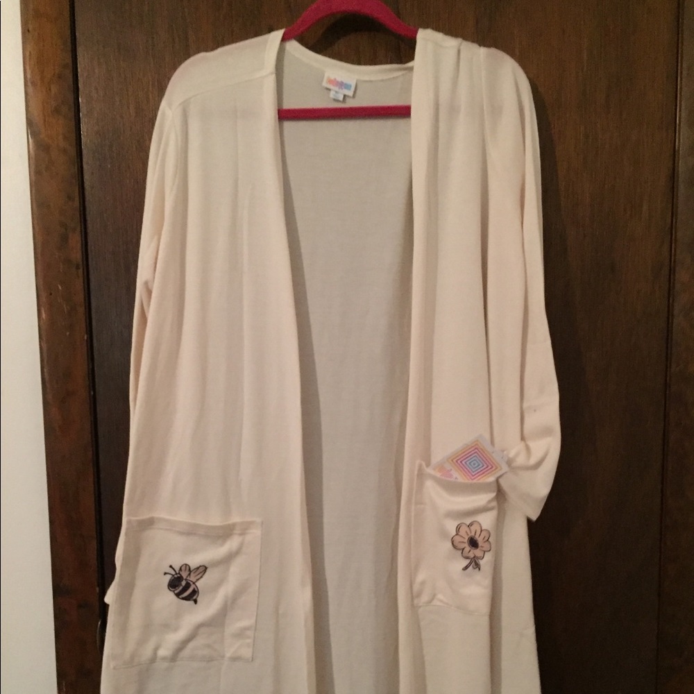 BNWT Caroline size XL